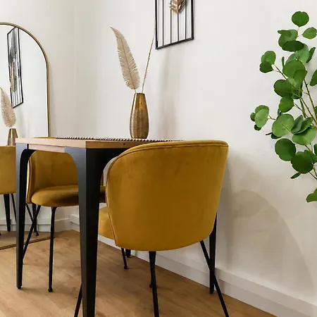 Elegant & Confort En Centre-ville - 2 Pers Apartman